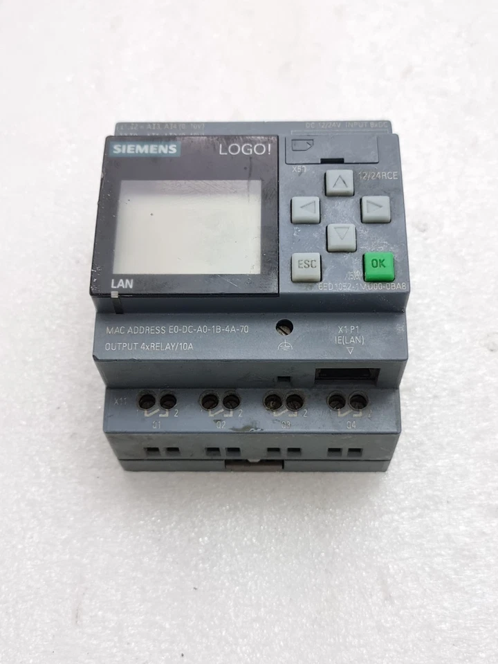 Siemens 6ED1052-1MD00-0BA8 BM 12/24RCE Logo Plc Controller 6ED10521MD000B8 Used